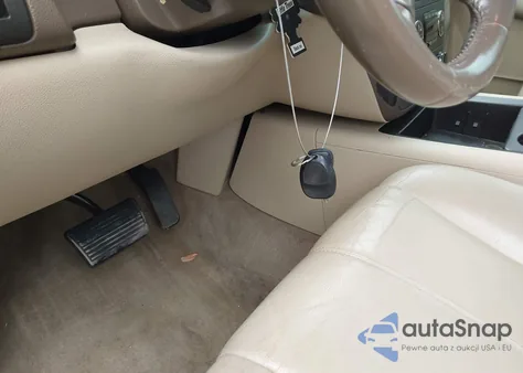 2013 GMC Yukon Xl 1500 Slt from USA, damaged, VIN 1GKS1KE08DR116675